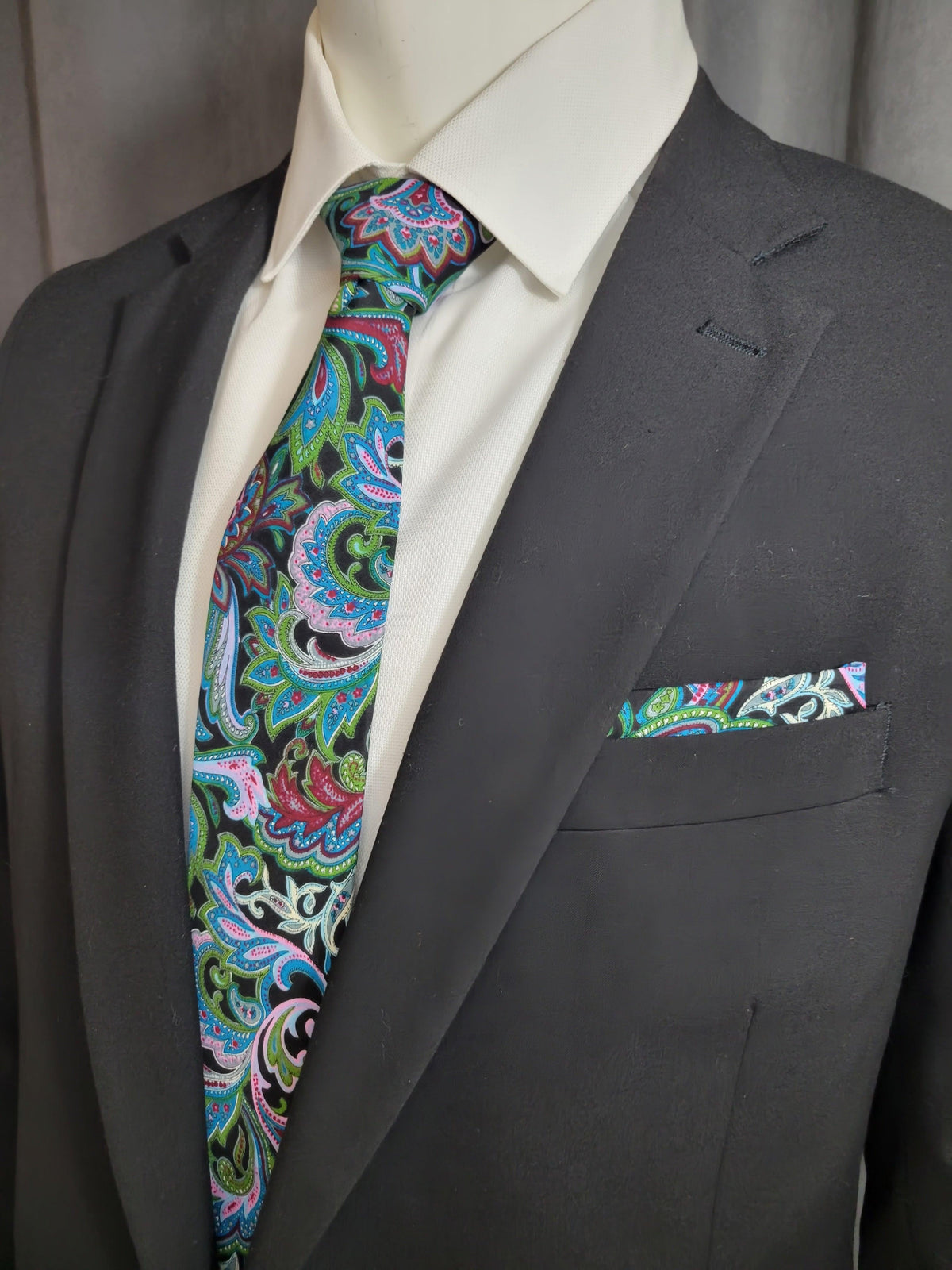 Peacock Paisley Necktie and Pocket Square - The Upscale Banker